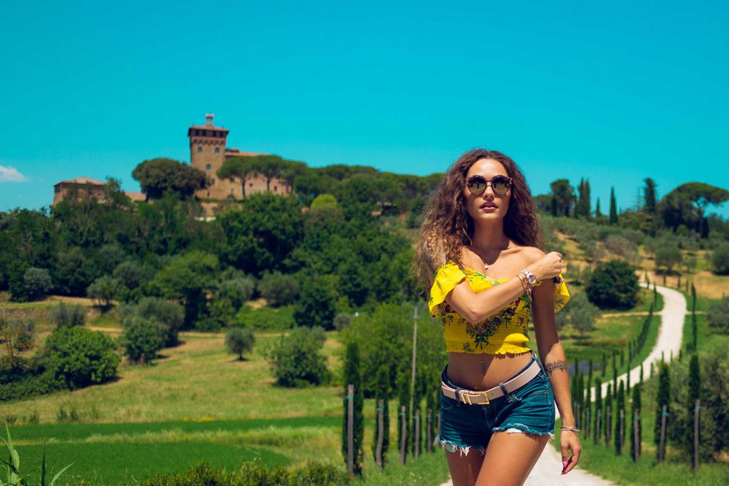 shooting in toscana, servizio fotografico in val d'orcia, pienza, san quirico, montepulciano, vitaleta, fotografo marco ciofalo