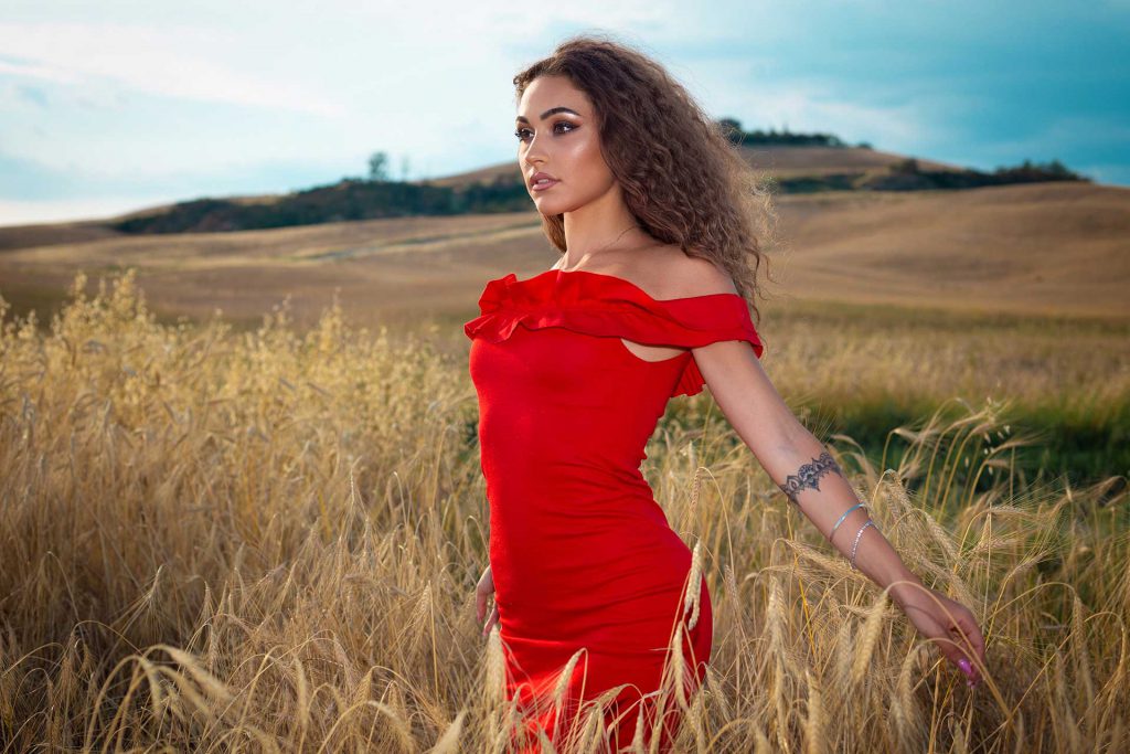 shooting in toscana, servizio fotografico in val d'orcia, pienza, san quirico, montepulciano, vitaleta, fotografo marco ciofalo