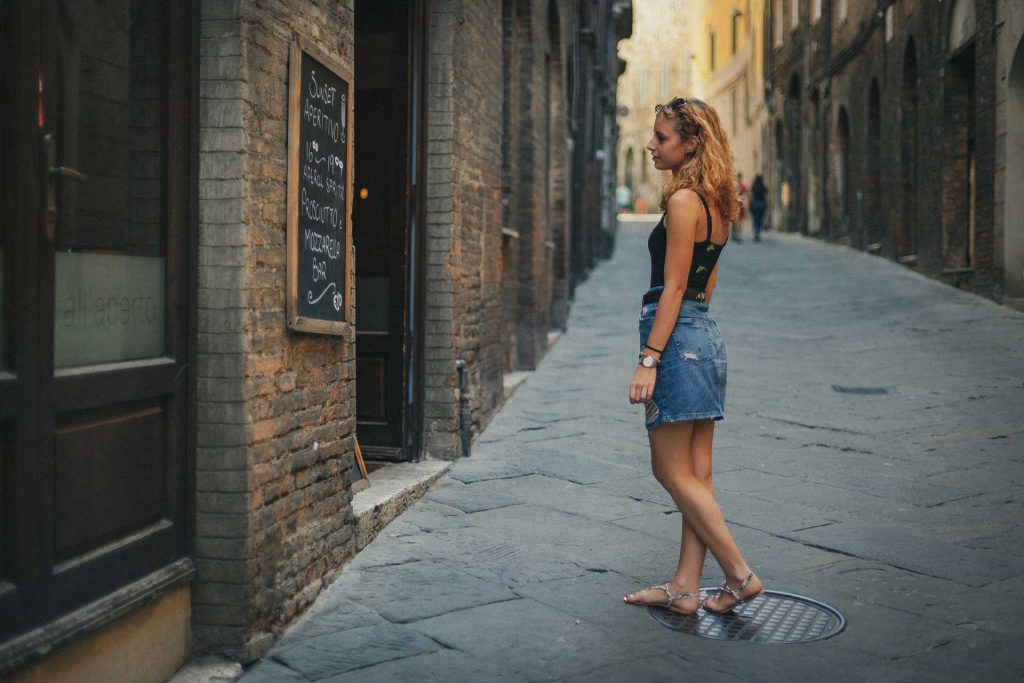 shooting in toscana, servizio fotografico in val d'orcia, pienza, san quirico, montepulciano, vitaleta, fotografo marco ciofalo