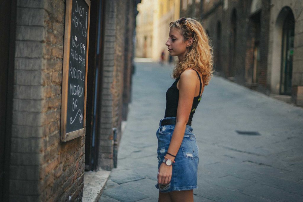 shooting in toscana, servizio fotografico in val d'orcia, pienza, san quirico, montepulciano, vitaleta, fotografo marco ciofalo